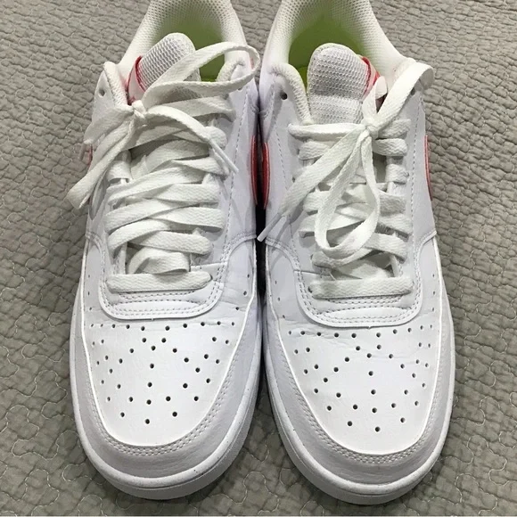 Nike Women’s Court Vision Low Next Nature Size 9.5 White Sea Coral Sneakers EUC - Picture 2 of 8